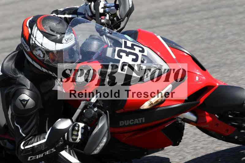 /43 08.08.2025 Discover the Bike ADR/Bike 1 gruen/235